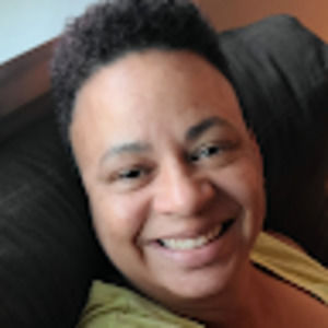 Meet your Posher, Deborah